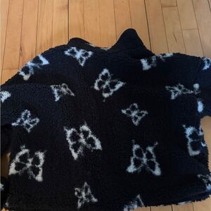 Wild Fable Black and White butterfly Fleece Jacket
